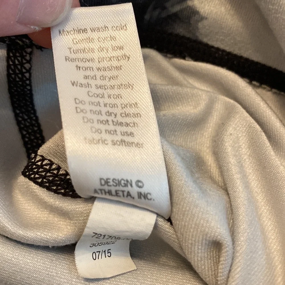 Athleta Floral Leggings ST - Picture 6 of 7